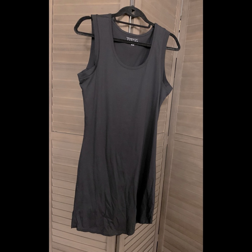 Simply Styled Sleeveless Dress